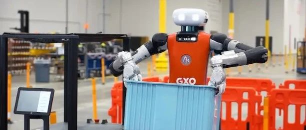 人形机器人马拉松：Digit 先交出10000个订单的成绩单 |CyberRobo今天，Agility Robotics在官推上宣布其部署在GXO Spanx仓库的人形机器人Digit，已经完成了10000个订单的履约，在人形机器人商业化上，Agility已经走在了增强回路的循环里，似乎在说谁才是地表最强人形机器人，客户说的算