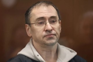 ✉️ Сегодня у Олега Ролдугина — день рождения. Олег арестован. Связи с внешним миром теперь строго регламентированы.Но есть возможность передавать ему письма, и в ближайших письмах Олег получит наши пожелания: свободы, сил, здоровья, мужества. Семье — держа