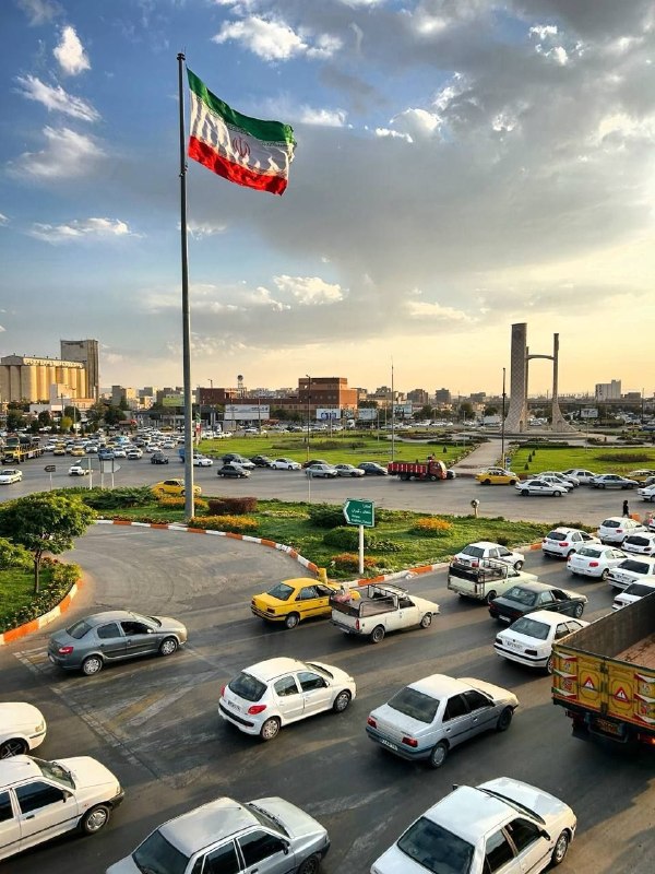 کانال اردبیل آذ | Ardabil Az: میدان وحدت اردبیل📷 حامد زینالی @Ardabil_Az