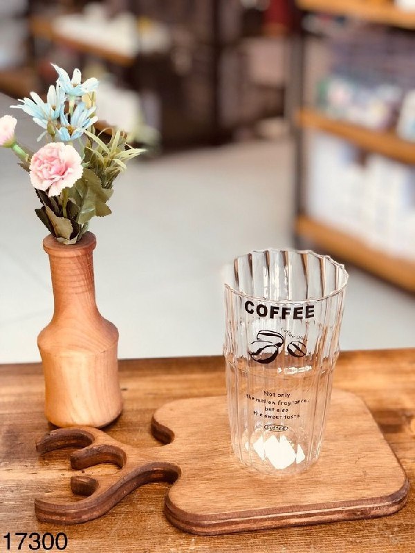 عمده فروشی قاسمی۸۸ صالح آباد: ✨ نام کالا : لیوان ۴۸۰ میل coffee دو تیکه شیار دار پیرکس⚙️ کدکالا : 17300🏭 ساخت 🇨🇳📦 تعداد در کارتن :100💵قیمت :288/000👩💻