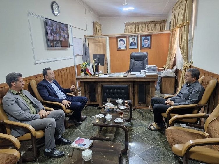 حکیم مهر: تأکید فرماندار شهرستان سنقر و کلیایی بر تقویت اعتبارات و زیرساختهای دامپزشکیhttps://hakimemehr.ir/fa/news/86540 Telegra