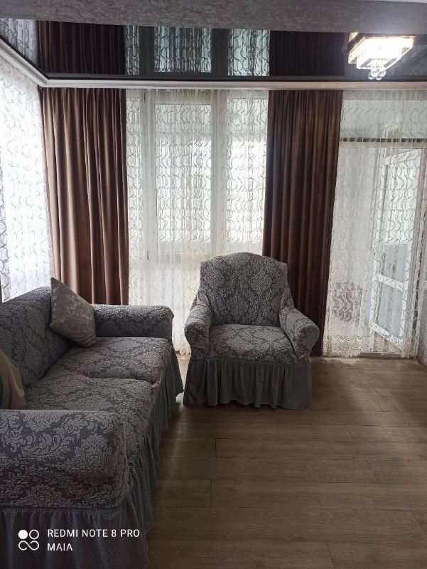 сдам дом с двором Ул. Теврада Горгиладзе — фото 1