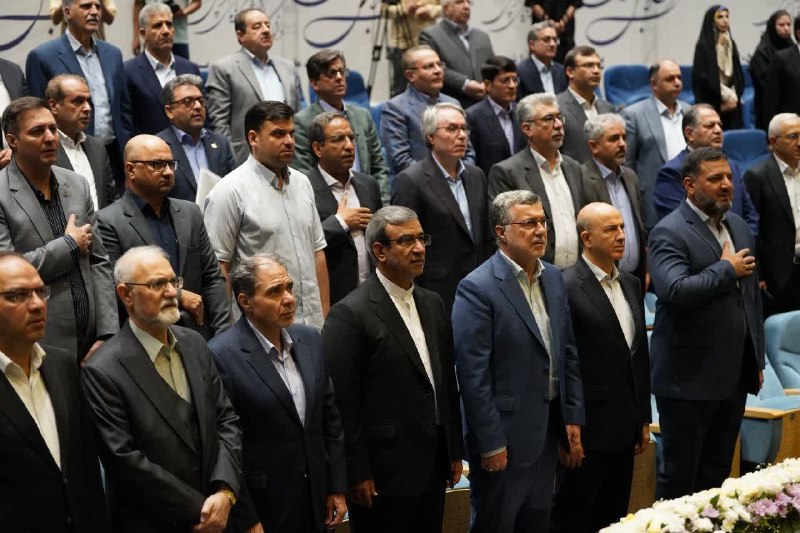 دانشگاه علوم پزشکی همدان: 🔖 آغاز اجلاس دو روزه رؤسای دانشگاه‌های علوم پزشکی کشور در مشهد مقدس◀️اجلاس دو روزه رؤسای دانشگاه‌ها و دانشکده‌های علوم پ