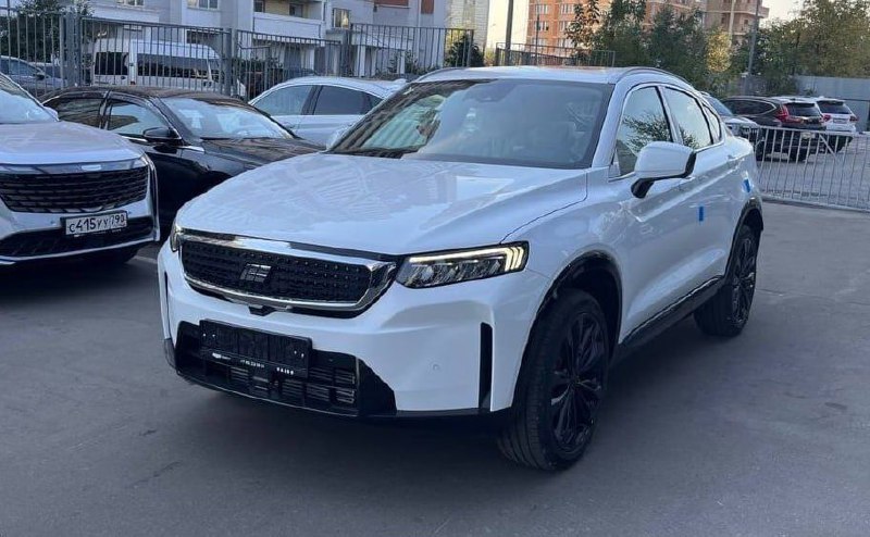 Купе-кроссовер Geely Tugella покинул российский рынок 2