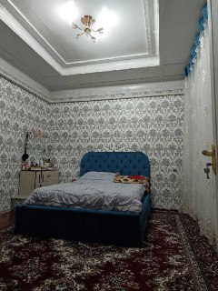 Срочно\Уй сотилади\ 4 сотокли\BATUMSKIY\