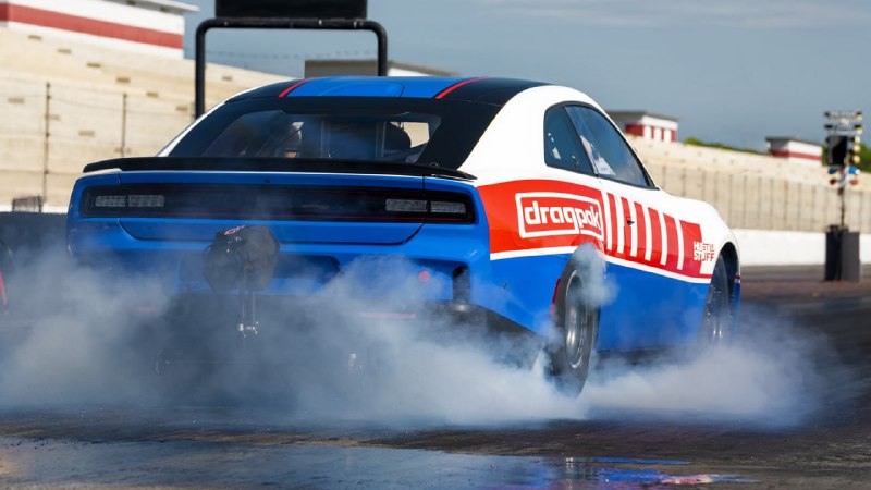 Dodge вернул легендарный V8 Hemi — только для трека 2