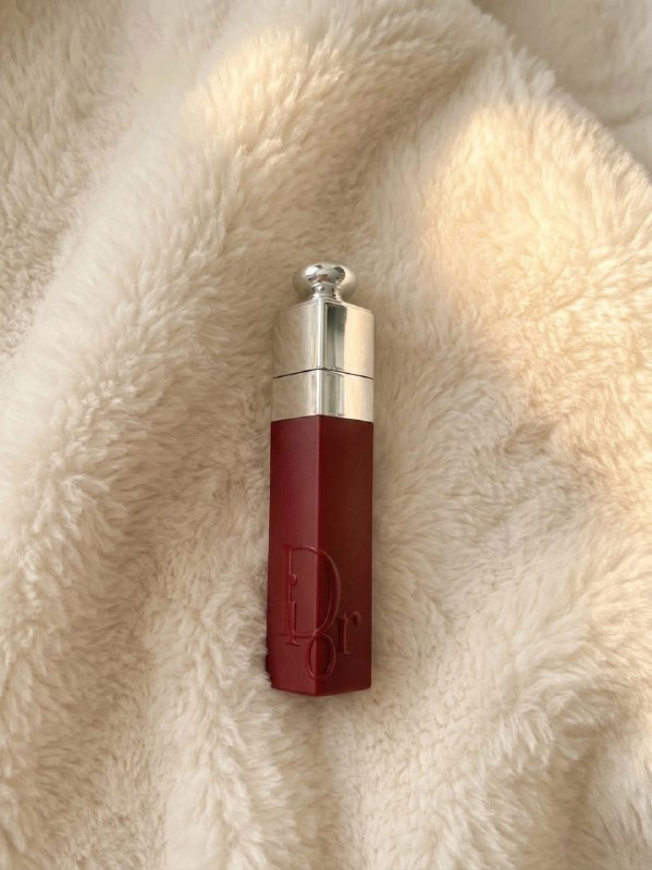 Dior Addict Lip Maximizer и Dior Addict Lip Tint, Clarins Natural Lip Perfector, Шапка и Шарф, свеча — фото 1