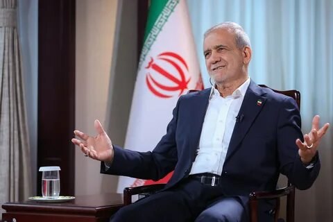 همراهمکانیک: 🔴 دکتر پزشکیان: چه کسی گفته دولت باید بنزین ۱۳۰ هزار تومانی بخرد و بعد آن را ۱۵۰۰ تومان بفروشد؟🔹رئیس جمهور گفت: جدا از ب