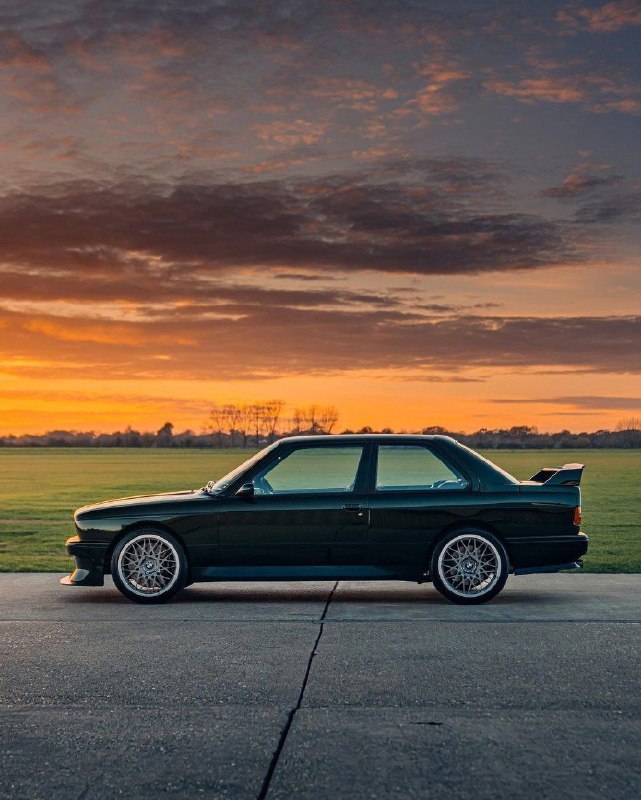 BMW M3 E30 5