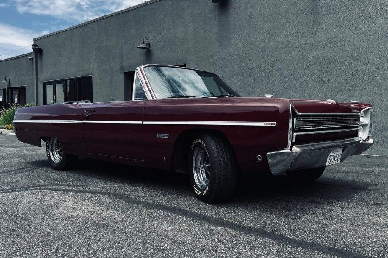 Сегодня мы хотим поговорить о Plymouth Fury III Convertible 1968 года выпуска, к