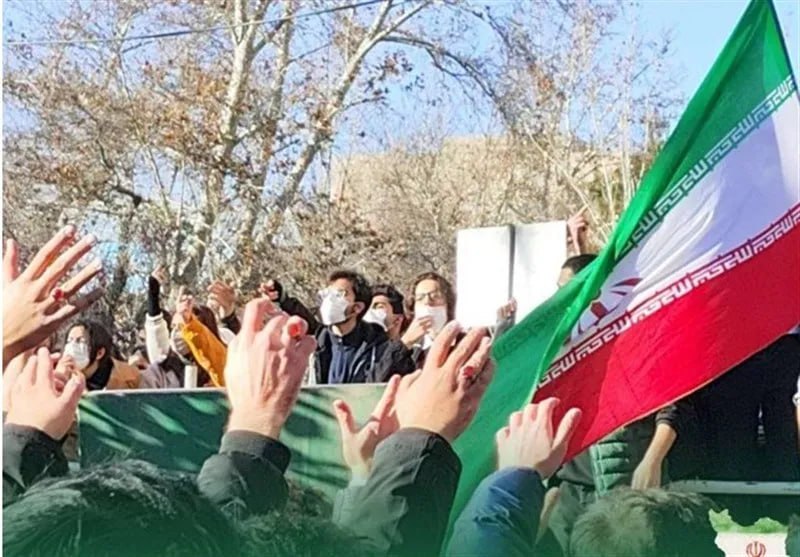 SNN.ir|اخبار دانشگاهی: 🔴چرا نسبت به ابلاغ رای‌های کمیته انضباطی تعلل می‌کنید؟/ به آتش کشیدن پرچم جرمی غیر قابل بخشش🔸اجرای رای‌های کمیته انضباطی