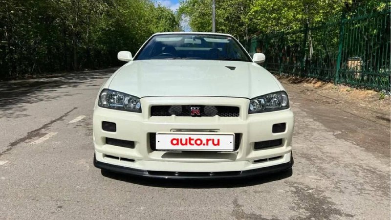 Редчайший Nissan Skyline R34 продают в Москве за 60 МИЛЛИОНОВ рублей. 2