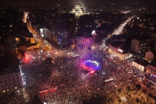 Оппозиционный «Студенческий список» победил на досрочных парламентских выборах в Сербии, заявил Вучич, возглавляющий Сербскую прогрессивную партию:«Мы проиграли эти выборы. Победил „Студенческий список“, сформированный участниками протестного движения. Он 