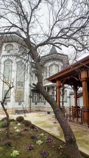 Срочно! Отличный дом. 3 тажа. Площадь: 700 м.кв. Ор-р: Посольство РФ.