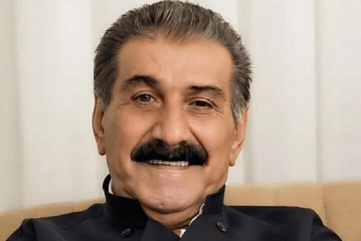 خبر فوری: 🔴 سیدابراهیم سقزی درگذشت🔹خانه موسیقی اعلام کرد سیدابراهیم اسماعیلزاده مشهور به سید ابراهیم سقزی ـ خواننده اهل کردستان ـ
