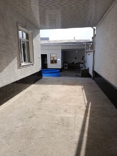 Uy sotiladi Bektemir tuman
