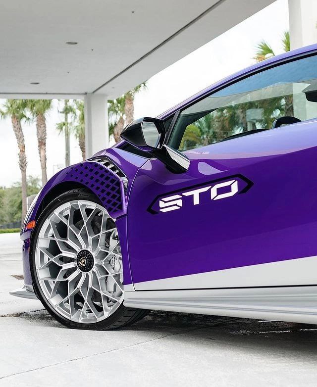 Lamborghini Huracán STO 5