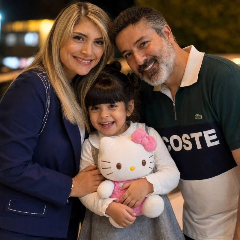 بازیگران سینما♡سلبریتی: تصاویر خانوادگی جدید از حمیدرضا پگاه بازیگر مجموعه تلوزیونی خاطره انگیز آوای باران🥹❤️یادش بخیر . شاید براتون جالب باشه ب