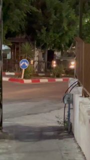 חלק מכוחות הכיבוש מסתערים על העיר טובאס
