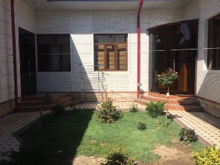 Nazarbek Ko'ksaroy 2.5 Sotux uchastka xovli sotiladi