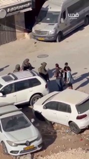 "אל תפחד מהם, אתה רק ירא את אדונך."