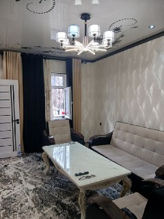 Чилонзор 22кв подезд 1 первый этаж  квартира в Аренду