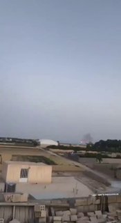 Я сейчас позвоню Биби и скажу ему не отвечать