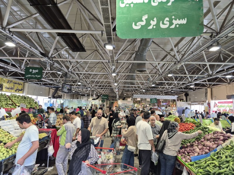 کانال اخبار رسمی: عدم پذیرش کالابرگ توسط میادین میوه و تره بار تهران همچنان ادامه دارد🔹با وجود گذشت دو هفته از اعلام دور جدید کالابرگ، برخ