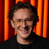 Антон Богданов️ | Веду на сцену