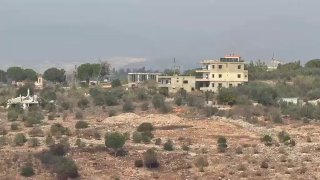 The occupation pushes houses in the town of Kantara.