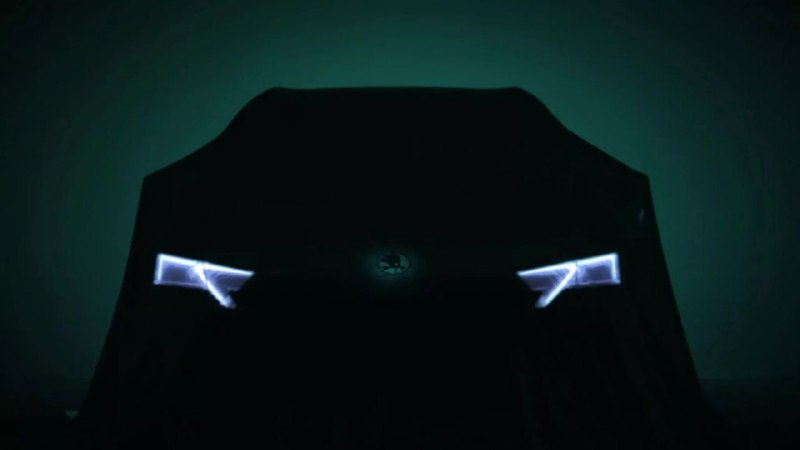 Skoda опубликовала тизер обновленной Octavia Skoda Octavia 2024 модельного года