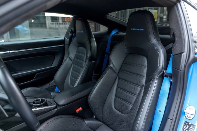 Manhart превратил Porsche 911 Turbo S в 922-сильного монстра 6