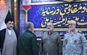 آخرین خبر خوزستان: ♦️ فرمانده جدید لشکر عملیاتی ۷ ولیعصر (عج) خوزستان معارفه شد🔹روز پنجشنبه در مراسمی با حضور فرمانده هان لشکری، فرمانده جد