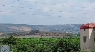🇮🇱🇱🇧 התקפות קרקע של ארטילריה של צבא השבויים לעיירה אל-מנסורי