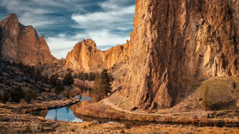 Rock bottom? Not hereSmith Rock State Park, Oregon (© Alex Ratson/Getty Images)