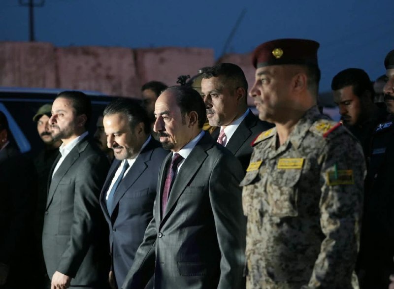 🔴 رئيس مجلس محافظة بغداد عمار الحمداني يتابع تثبيت الحدود الإدارية بين بغداد والأنبار في سيطرة 30 (ذراع دجلة) بقضاء الكرمة، ويبحث تسهيل دخول مواد البناء وتخفيف المعوقات أمام المواط