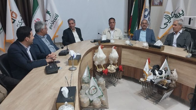 کانال خبری ترشیز بزرگ: ⭕️⭕️ امنیت غذایی، محور مهم توسعه ملی است👤 دکتر جوادینژاد، مدیرکل دامپزشکی خراسان رضوی در بازدید از کشتارگاه و زنجیره تو