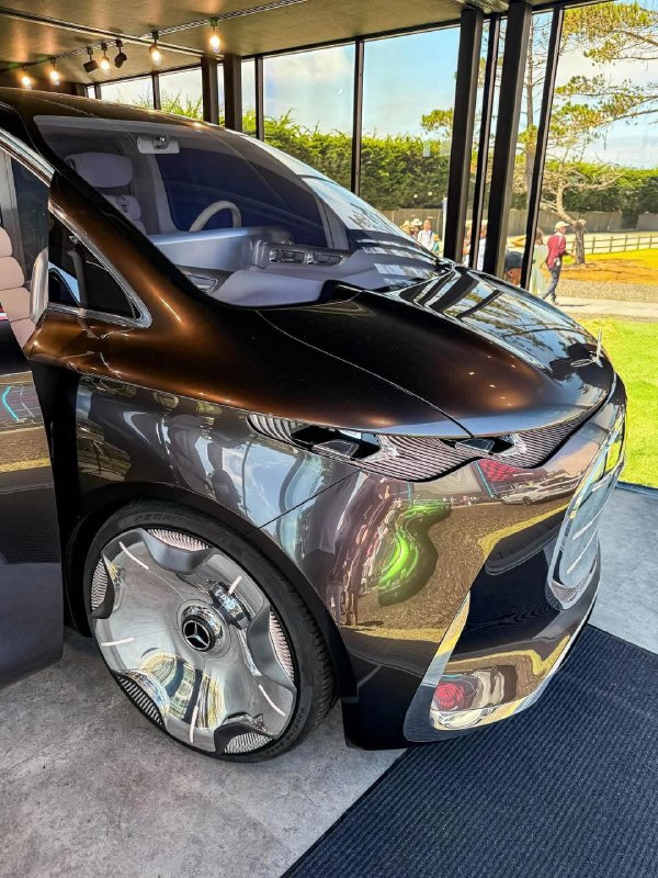 Mercedes-Benz Vision V Luxury 10