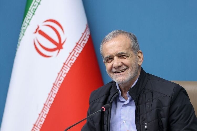 شهرآرانیوز: 🔶المپیاد دانشجویی نمادی از وفاق ملی است👤رئیس‌جمهور:🔹 رویدادی که در کنار رقابت، اخلاق‌مداری، جوانمردی و روحیه مسولیت‌پذیر