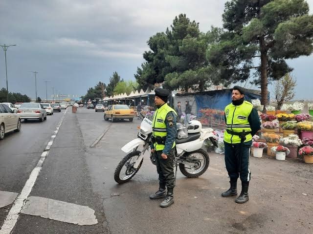 نیستان5: 🟣 آمادهباش پلیس راهور و یگانهای امدادی در خروجیهای پایتخت برای مهار تحرکات شبانهتحرکات میدانی عصر امروز چهارشنبه ۴ شه