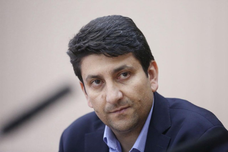 ITiran: 🔻 وزیر ارتباطات: ۶۰ درصد وقت من صرف رفع محدودیت‌های دسترسی به اینترنت می‌شد که به نتایج مثبتی نیز منجر شد🔸 ستار هاشمی:از