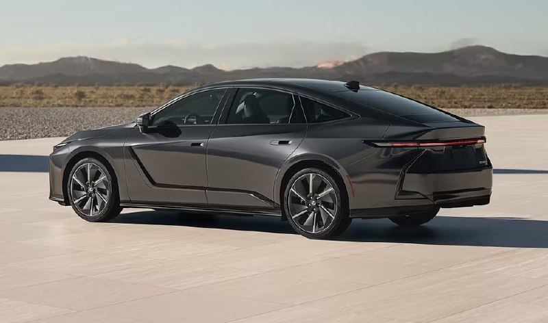 Lexus запустил продажи нового ES в США 2