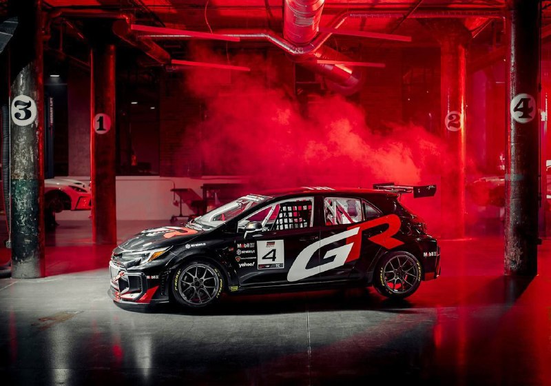 Toyota представила полноприводную Corolla для трека