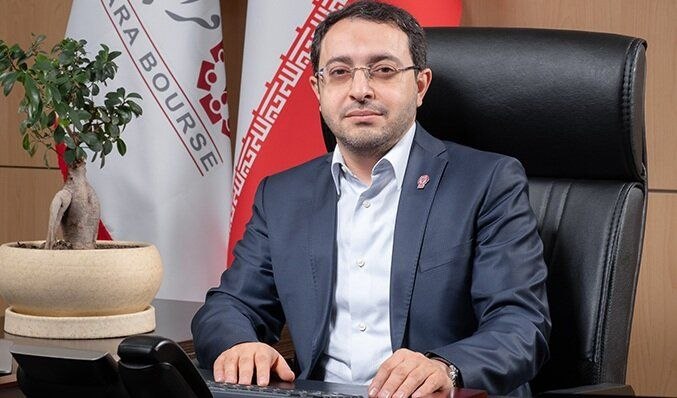 SenaNews سنانیوز: 🔸عرضه اولیه ۴۲ شرکت در دستور کار فرابورس🔸 دانش‌بنیان‌ها و صنایع بزرگ در صف ورود به بازار سرمایه قرار دارند🎙سید مهدی علم‌