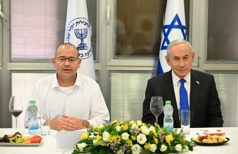 רה"מ במטה המוסד