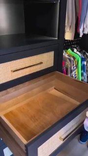 Идеальный порядок в шкафу Практичные лайфхаки, которые помогут аккуратно сложить вещи и организовать порядок в шкафах. Дизайн и ремонт Please open ... - изображение 1 - порядок, telegram, view