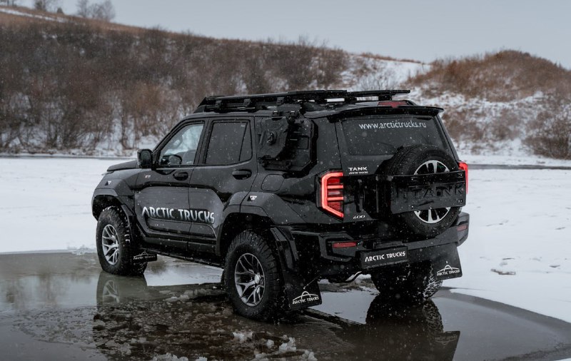 Tank 400 получил внедорожную версию от Arctic Trucks 4