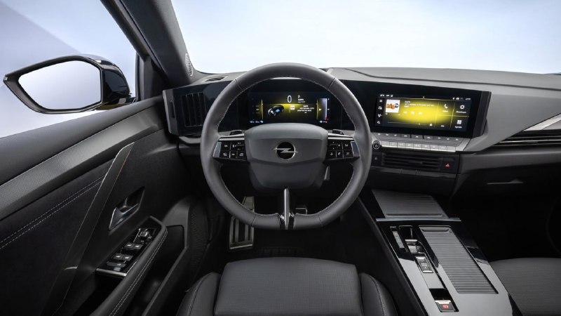 Opel обновил plug-in гибридные версии хэтчбека и универсала Astra 4