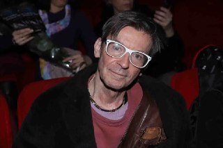 💬 «Заметьте: я не получил ни одного письма, где бы говорилось — не тронь своими грязными руками нашего святого Ленина!»Что останется от наследия телеведущего Сергея Шолохова, кроме мема «Ленин-гриб»? Отвечает знавшая журналиста Ирина ПетровскаяМногие сейча