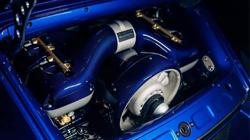 На аукционе редчайший Porsche 911 от Singer продают ДОРОЖЕ нового Bugatti Chiron — за безумные $3,72 2